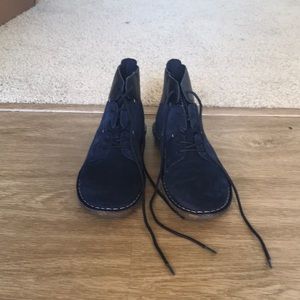 Clark’s Navy Suede Shoes